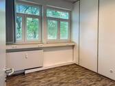 Büro / Behandlungsraum - 