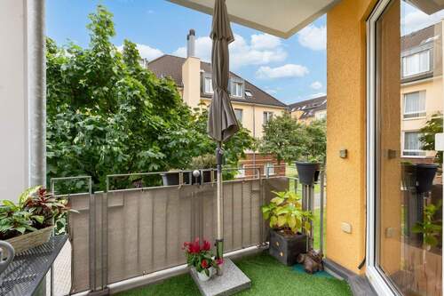 Balkon - 3 Zimmer Etagenwohnung zum Kaufen in Düsseldorf