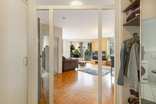 Wohnzimmer - 3 Zimmer Etagenwohnung in Düsseldorf