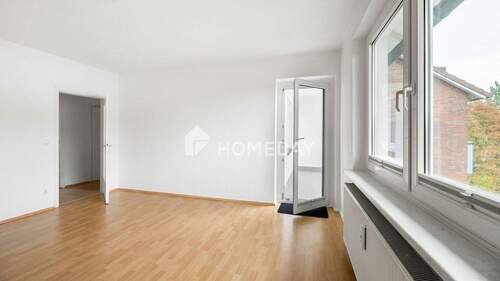 Wohnzimmer 2 - 3 Zimmer Etagenwohnung in Neustadt In Holstein