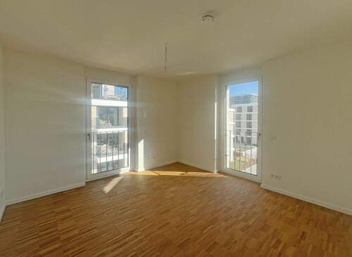 Zimmer 3 - 4 Zimmer Etagenwohnung in Pinneberg