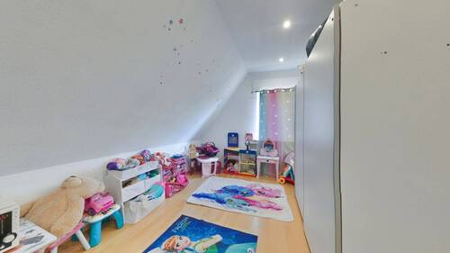 Kinerzimmer 1- OG - 