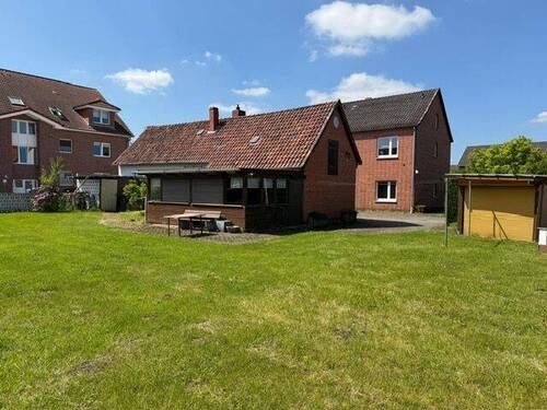 Ensemble - Mehrfamilienhaus mit 3 WE in Feldrandlage für Selbstnutzung mit Mieteinnahmen GarbsenOsterwald