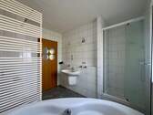 OG Dusch-/Wannenbad - 