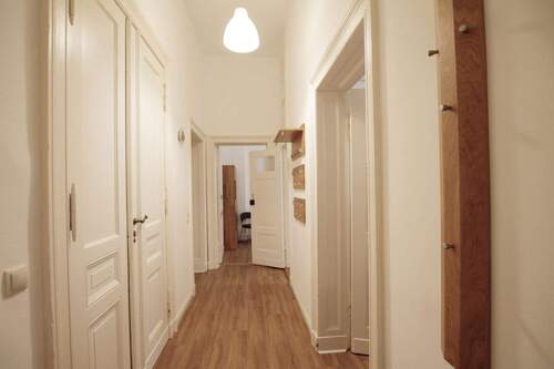 Flur - 3 Zimmer Etagenwohnung in Berlin-Prenzlauer Berg