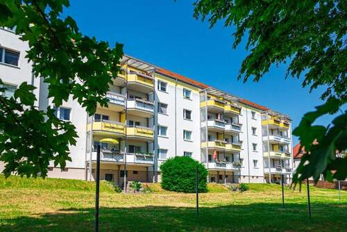 Ansicht 1 - 3 Zimmer Etagenwohnung zur Miete in Zwickau