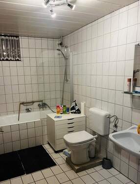 Badezimmer im UG - 