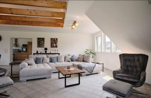 Bild 2 - 1 Zimmer Mehrfamilienhaus, Wohnhaus zum Kaufen in Stuhr