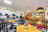 Mediterranes Bistro im EG - Büro in München