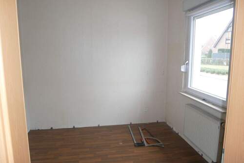 Büroraum, Spielzimmer im EG.JPG - 