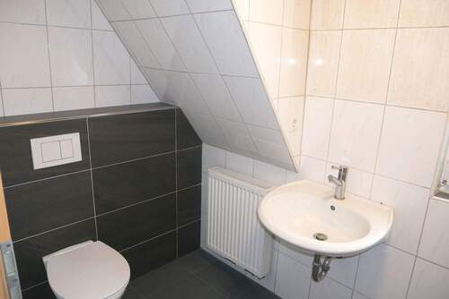 Badezimmer im OG.JPG - 
