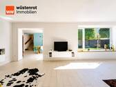 Wohnzimmer mit Blick zur Essdiele - 