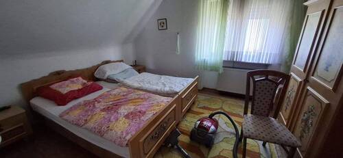 Schlafzimmer 1 Dachgeschoss - 