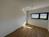 Arbeits- oder Kinderzimmer - 