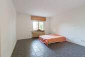 Schlafzimmer EG - 