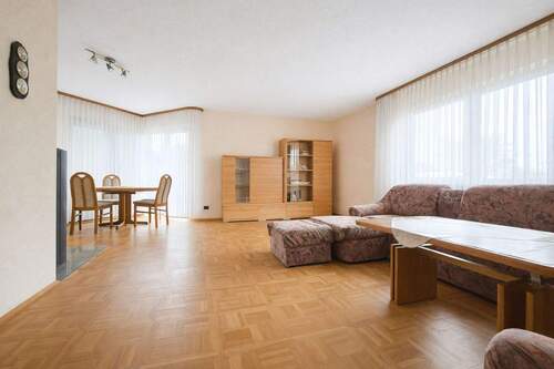 Wohnzimmer Bild I - 3 Zimmer Einfamilienhaus zum Kaufen in Heringen (Werra)