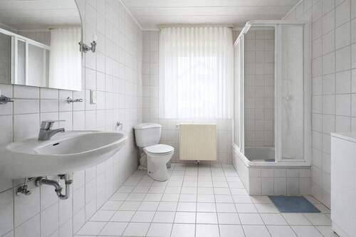 Badezimmer - 3 Zimmer Einfamilienhaus in Heringen (Werra)