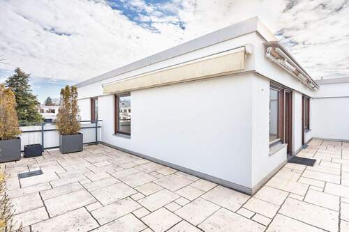 Terrasse - 3 Zimmer Etagenwohnung zum Kaufen in München