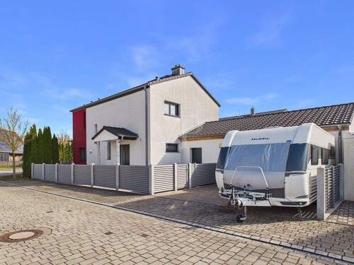 Ansicht - 5 Zimmer Einfamilienhaus zum Kaufen in Ingolstadt / Rothenturm