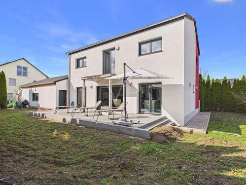 Ansicht - 5 Zimmer Einfamilienhaus in Ingolstadt / Rothenturm