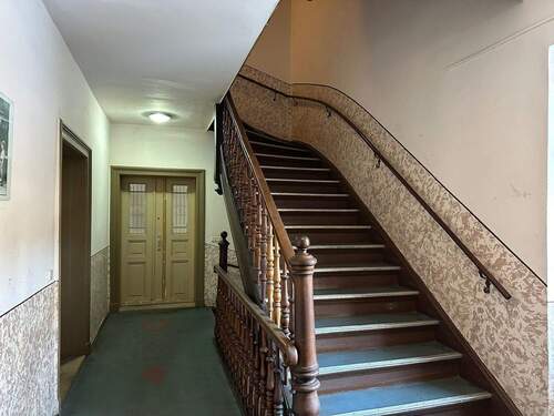 Treppenhaus - +++ Bezugsfrei! Geräumige 3-Zimmer ETW in Paunsdorf! +++