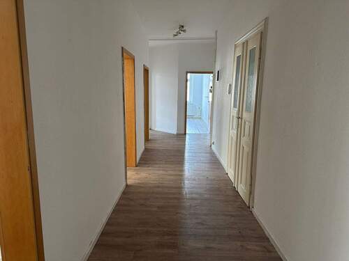Flur - 3 Zimmer Etagenwohnung zum Kaufen in Leipzig