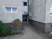 Hauseingang - 3 Zimmer Etagenwohnung in Wolfsburg