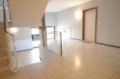 Treppenhaus - Etagenwohnung mit 91,00 m&sup2; in Wolfsburg zum Kaufen