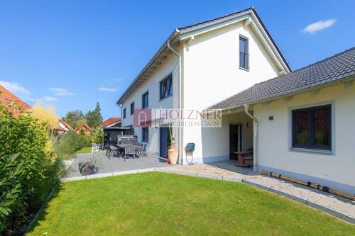 Ansicht - 5 Zimmer Doppelhaushälfte zur Miete in Altdorf