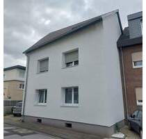Modernisiertes Zweifamilienhaus - Dormagen Stürzelberg