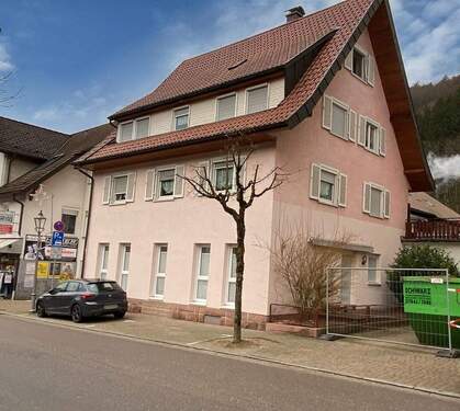 Außenansicht - 1 Zimmer Mehrfamilienhaus, Wohnhaus zum Kaufen in Bad Peterstal-Griesbach