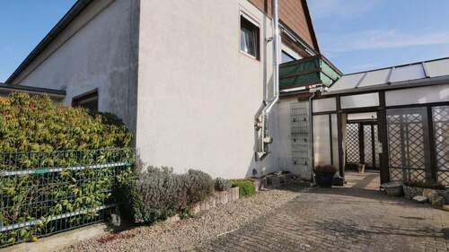 Einfahrt - 6 Zimmer Einfamilienhaus in Bad Wünnenberg