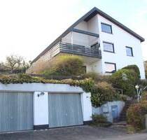 Traumlage mit Fernblick: Großzügiges Familienhaus mit Einliegerwohnung & Ausbaureserve - Schlitz