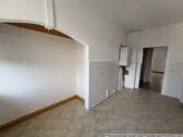 Abstellraum - Helle 4 - Zimmer-Balkon-Wohnung in H - 