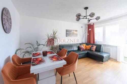 Wohnen - Gut geschnittene Wohnung mit Aufzug und Balkon in Mitterwöhr Objekt Nr. 2025641