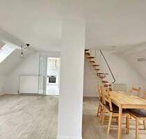 Dachgeschosswohnung Amberg - 750,00&nbsp;EUR Kaltmiete, ca.&nbsp; 76,00&nbsp;m&sup2;&nbsp;Wohnfl&auml;che in Amberg (PLZ: 92224) Luitpoldhöhe