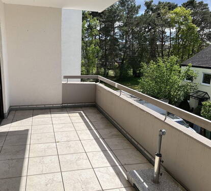 Terrasse - 3 Zimmer Etagenwohnung zum Kaufen in Heusenstamm