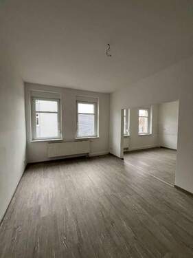 Wohnbereich und Küche - 