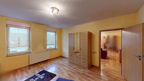 Diele VP 2 - Etagenwohnung mit 94,00 m&sup2; in Völklingen / Wehrden (Saar) zum Kaufen