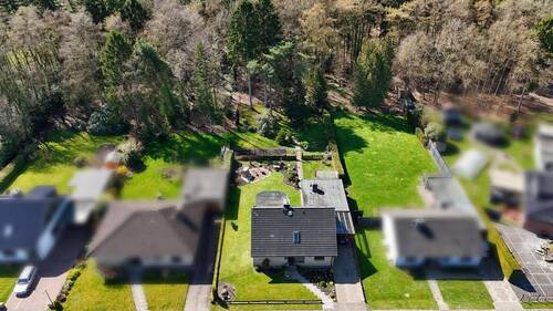 Luftansicht - 5 Zimmer Einfamilienhaus zum Kaufen in Schiffdorf