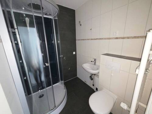 Bad mit Dusche - Etagenwohnung mit 65,00 m&sup2; in Gladbeck zur Miete
