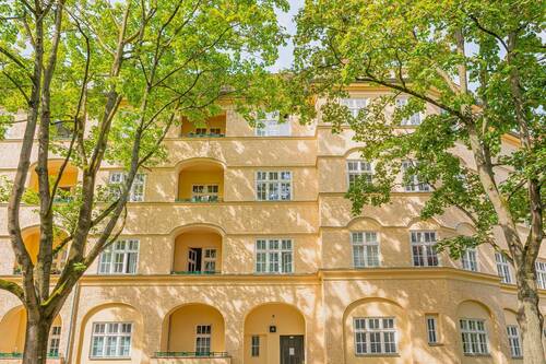 Gritznerstr. 4 - 