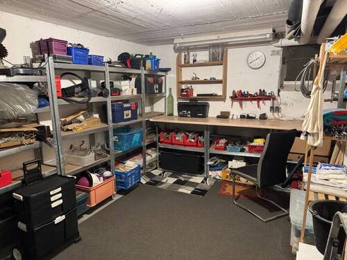 Werkstatt KG - 