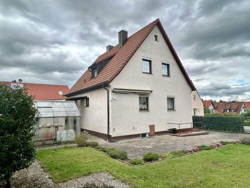 Blick vom Garten - 6 Zimmer Einfamilienhaus in Dormitz