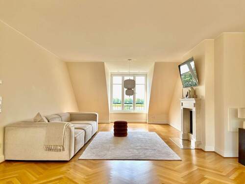 Wohnbereich mit Kamin - 