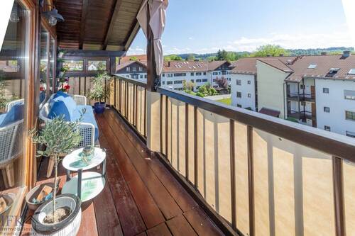 Balkon - 4 Zimmer Etagenwohnung zum Kaufen in Peißenberg