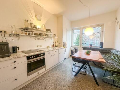 Küche mit Speisekammer - 