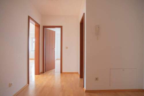 Diele - Etagenwohnung mit 77,70 m&sup2; in Neu-Anspach zum Kaufen