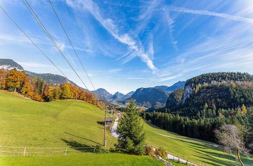 ...mit traumhaftem Ausblick vom Balkon - 