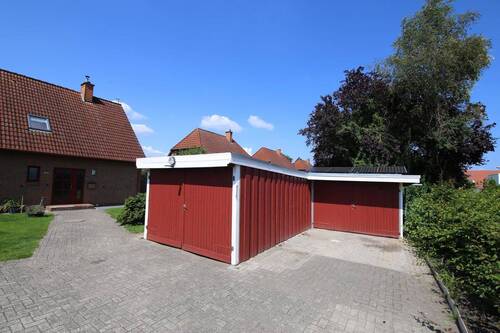 Garage oder Werkstatt - 4 Zimmer Einfamilienhaus in Lübeck